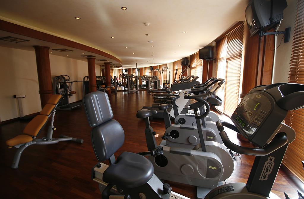 L' Amphitrite Palace Beach Resort & Spa Skhirat Exteriér fotografie